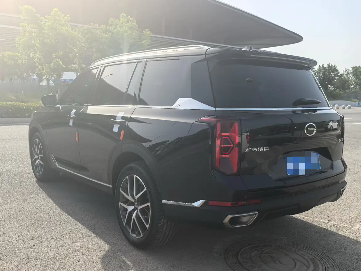 GAC Trumpchi GS8