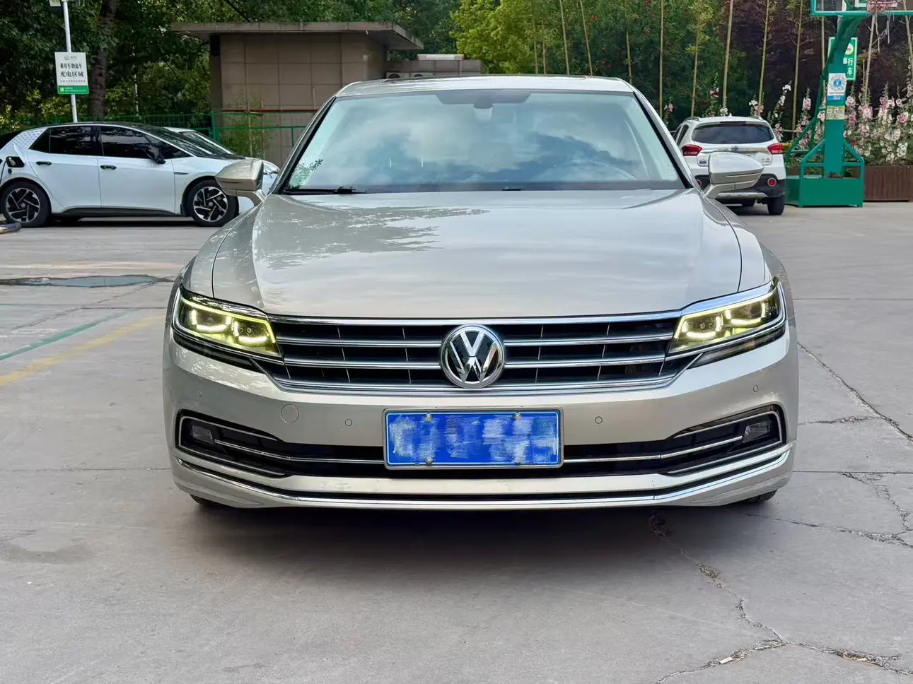 Volkswagen Hui Ang