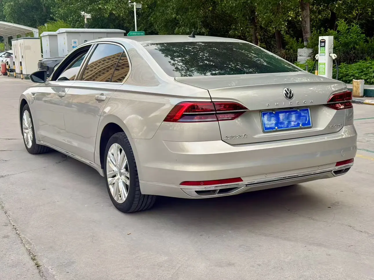 Volkswagen Hui Ang