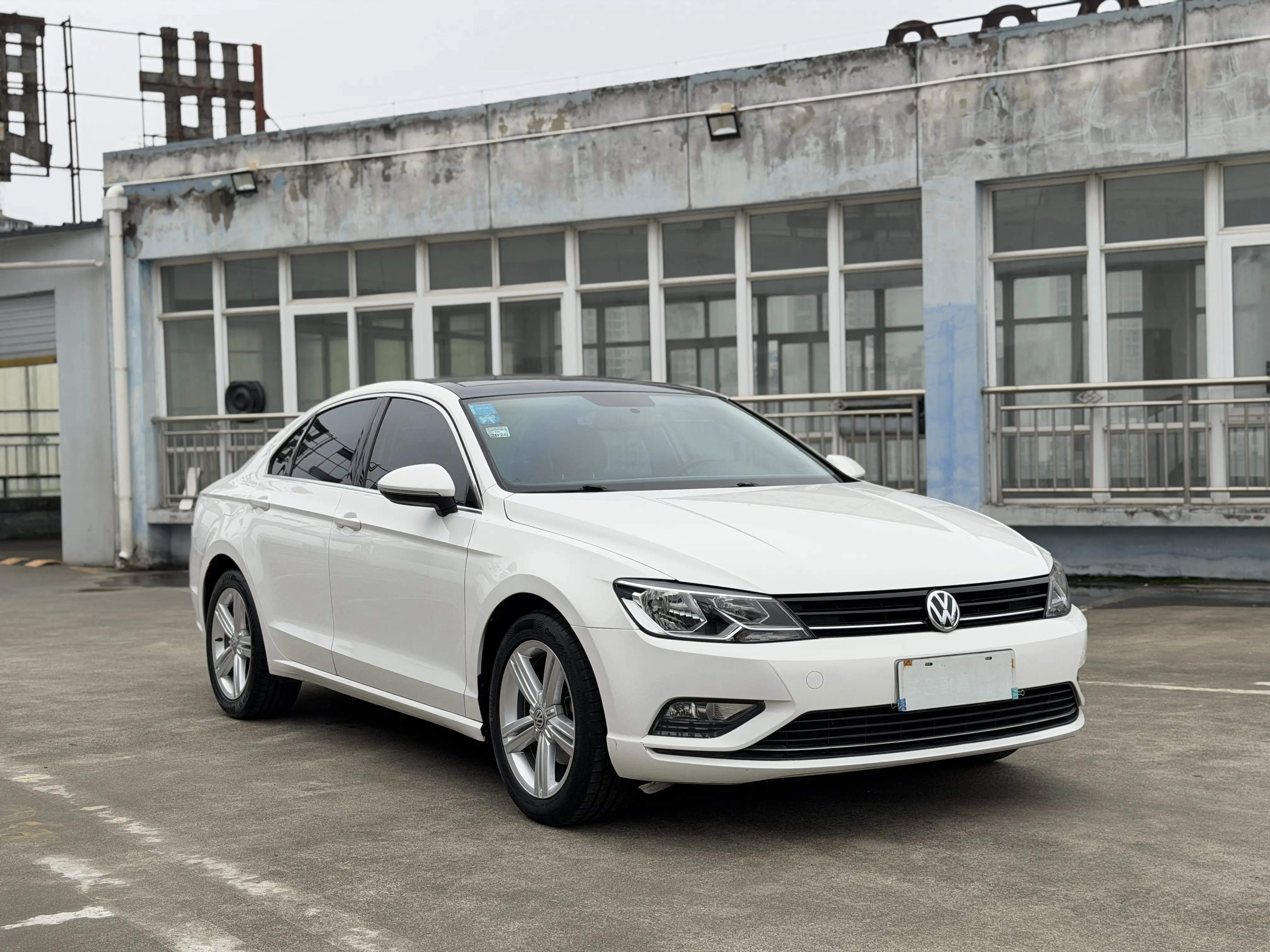 Volkswagen Lamando