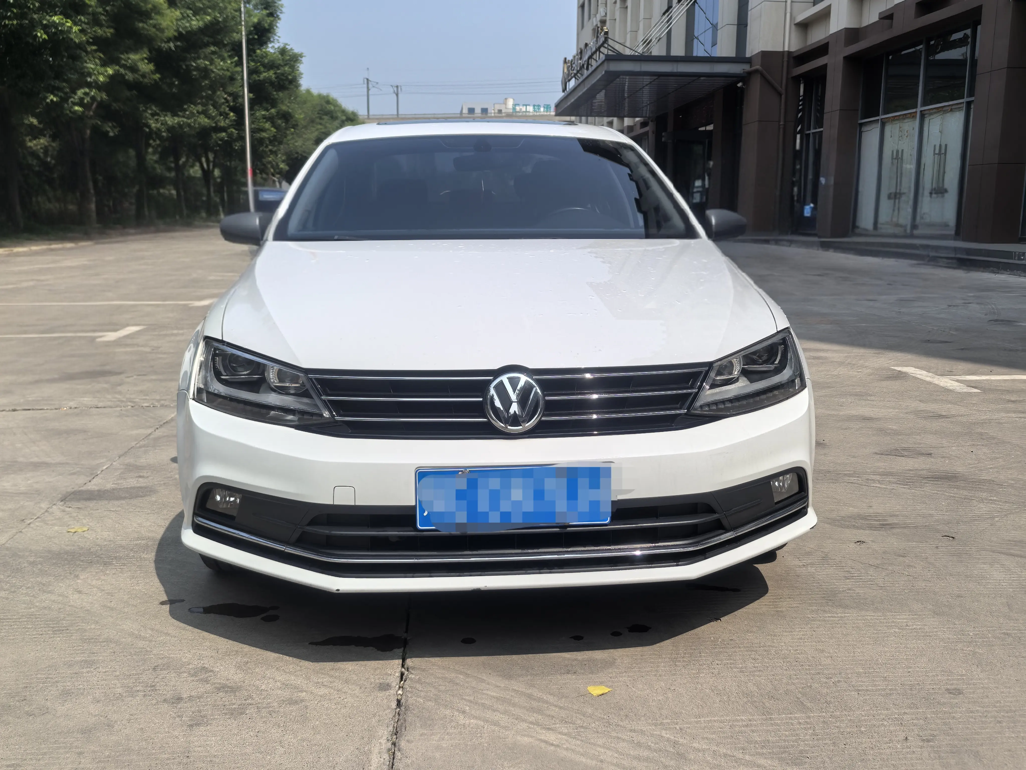 Volkswagen Sagitar