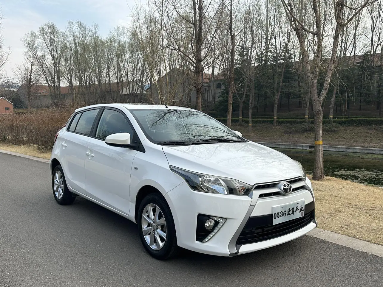 Toyota Yaris L