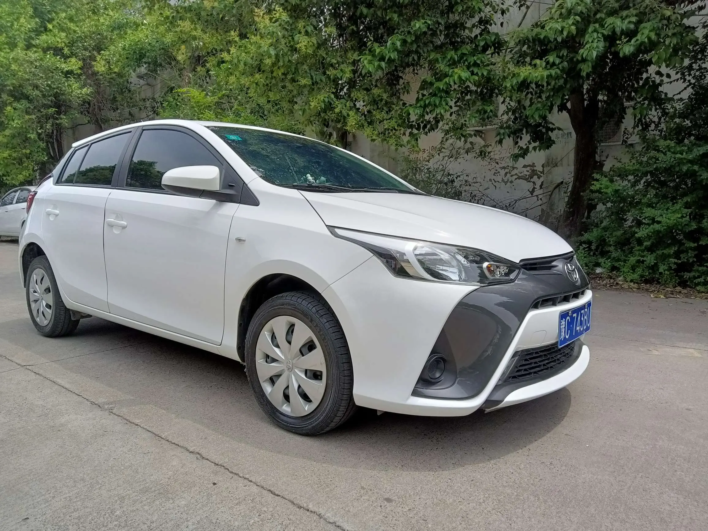 Toyota Yaris L