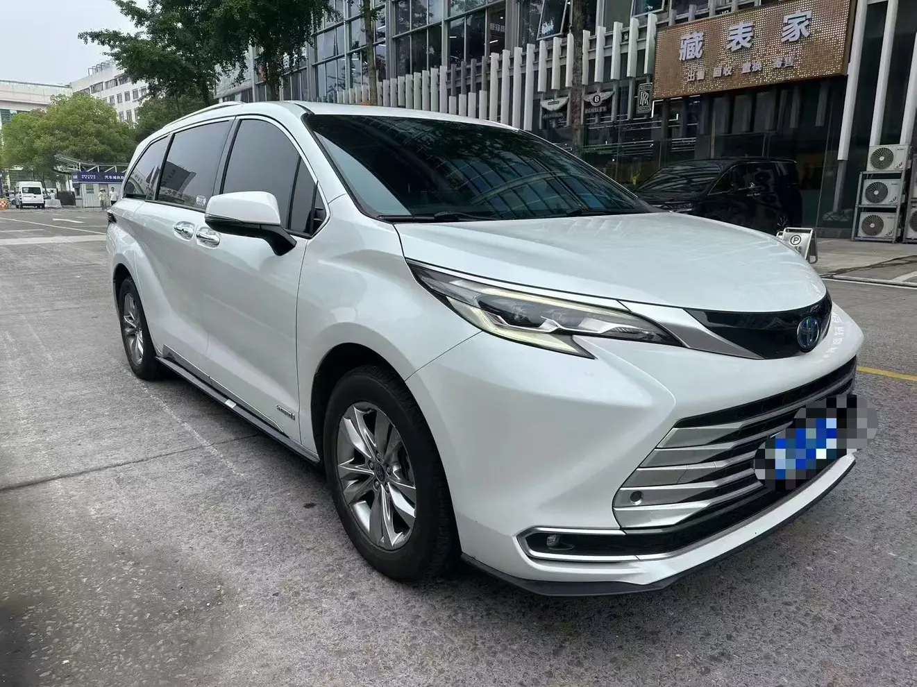 Toyota Sienna