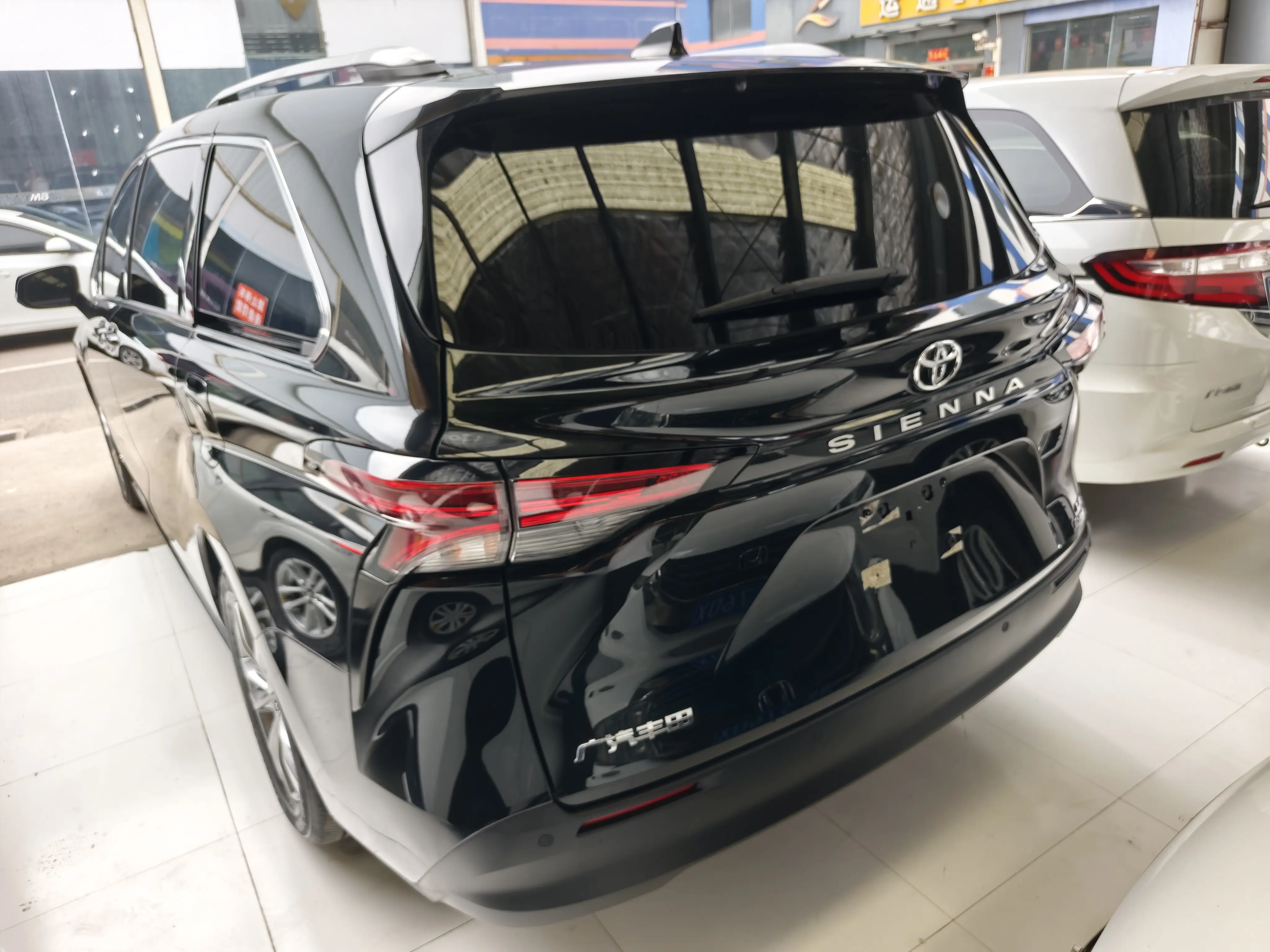 Toyota Sienna