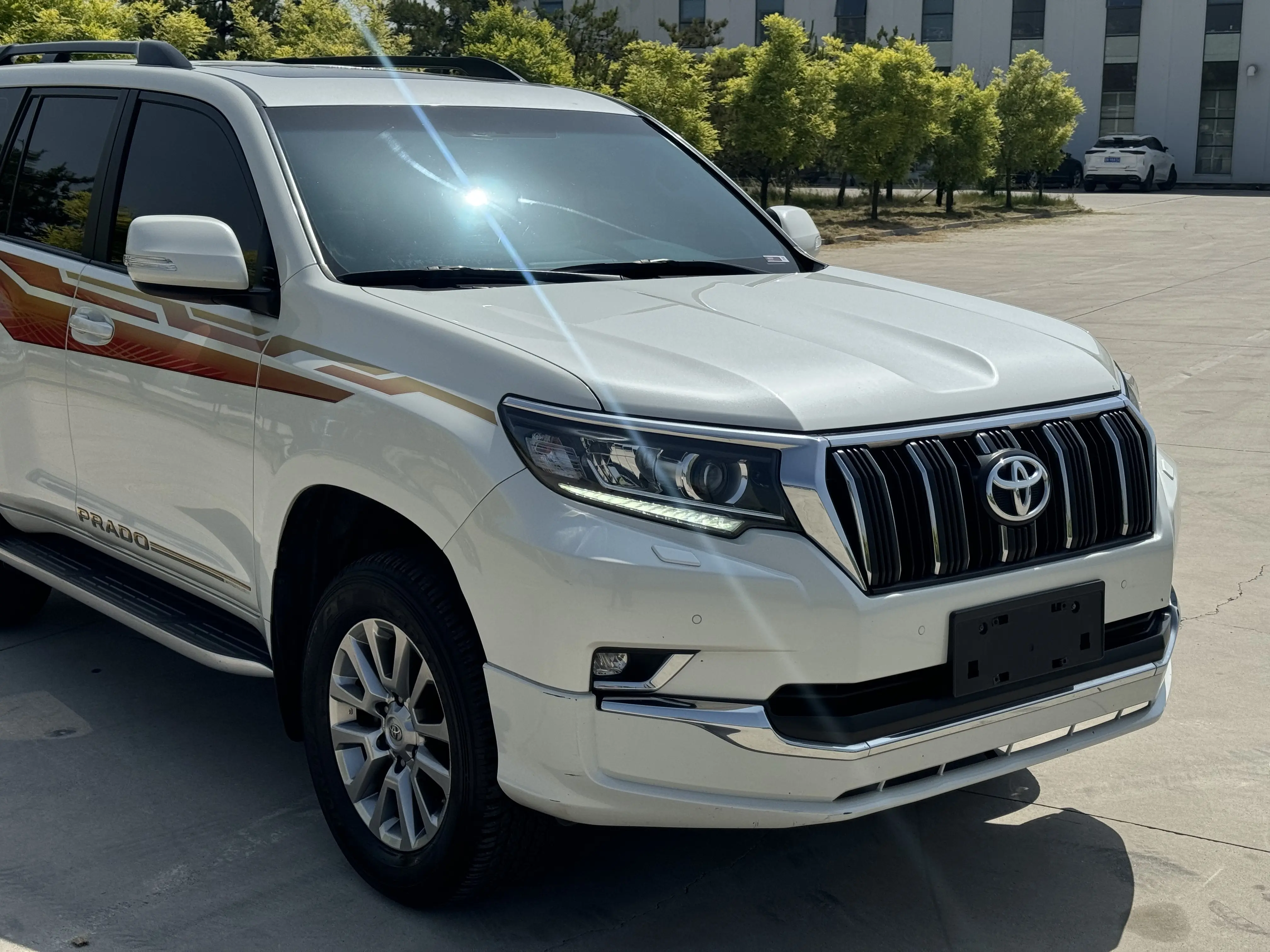 Toyota Prado