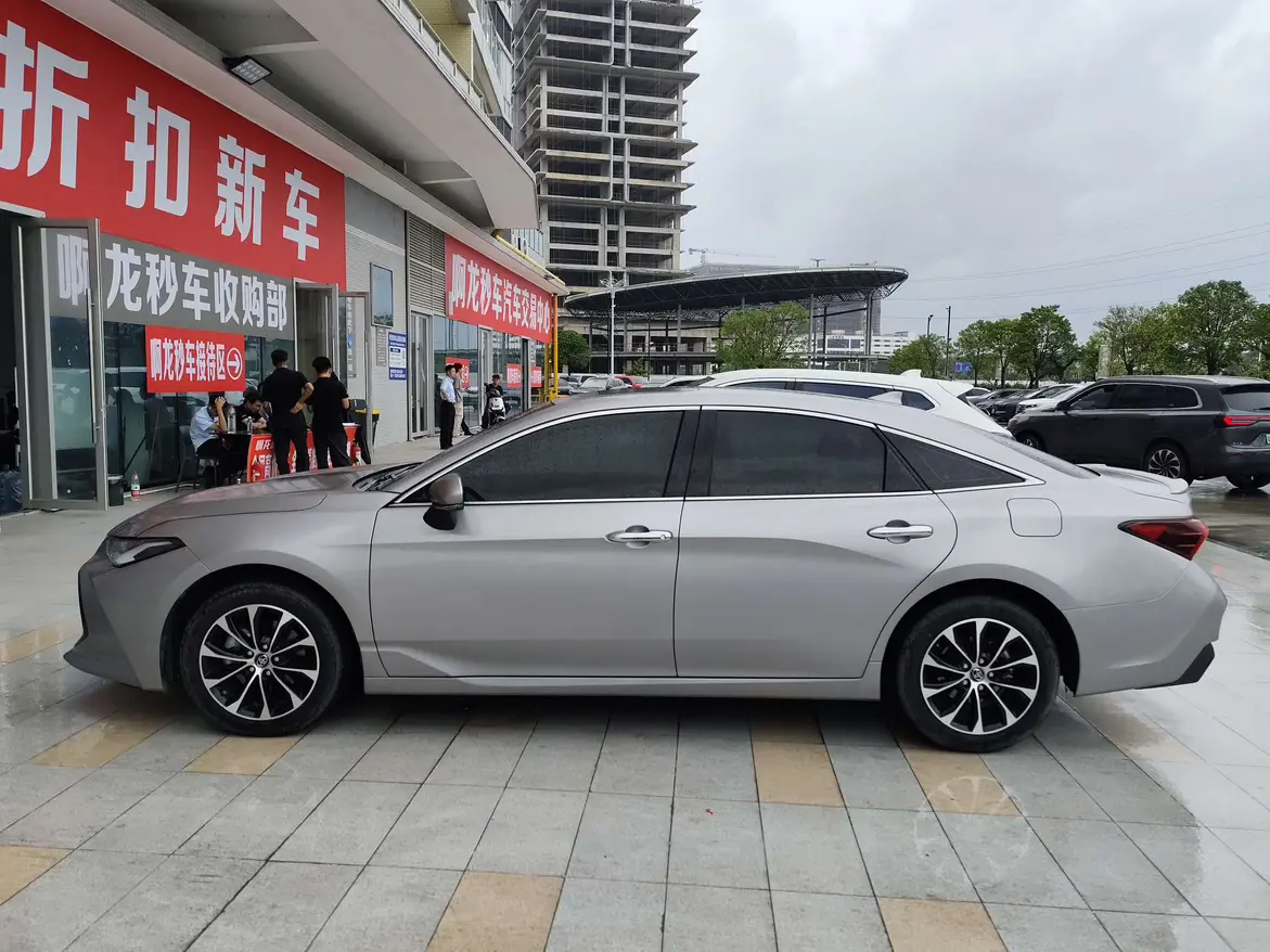 Toyota Avalon