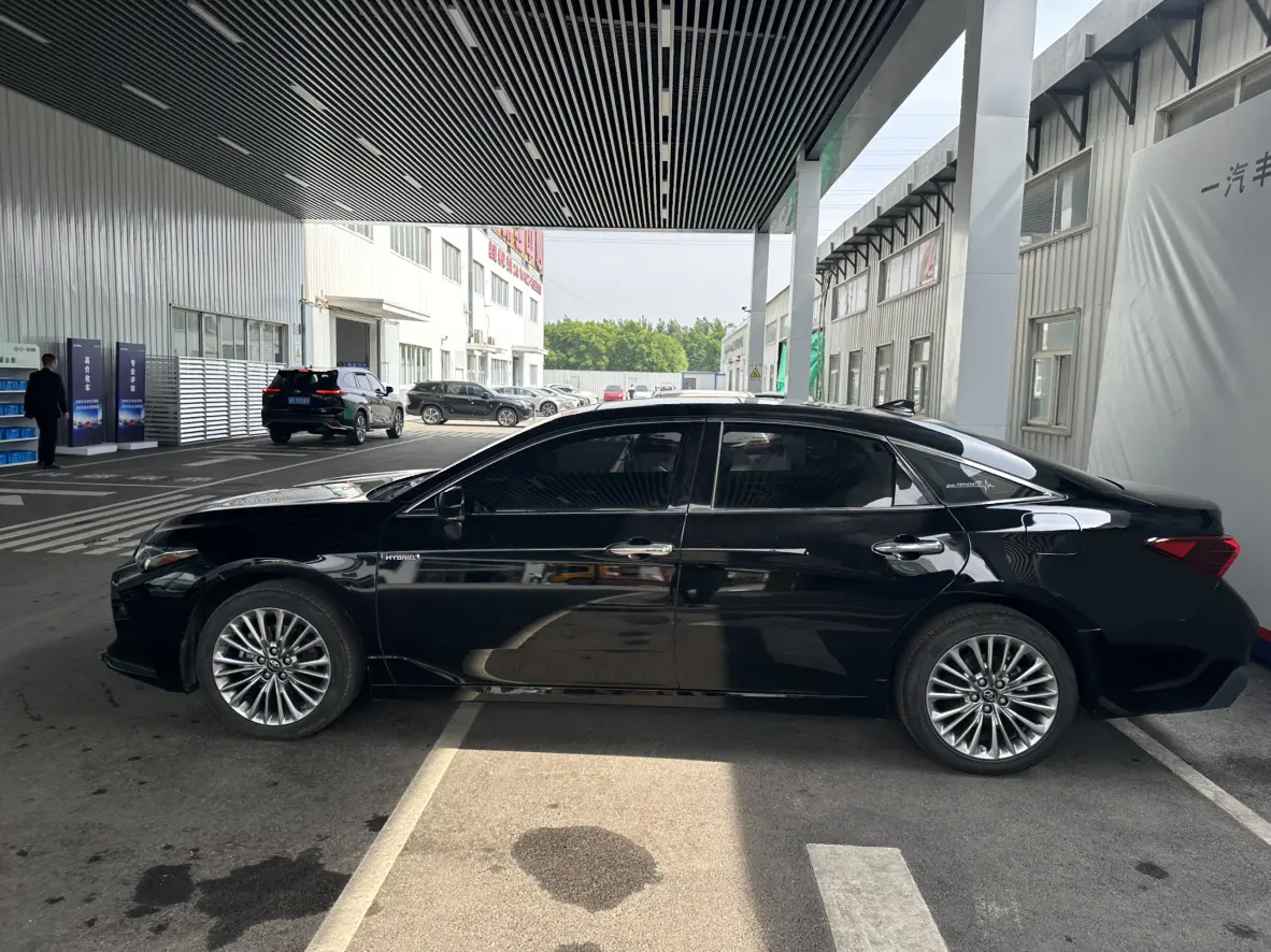 Toyota Avalon