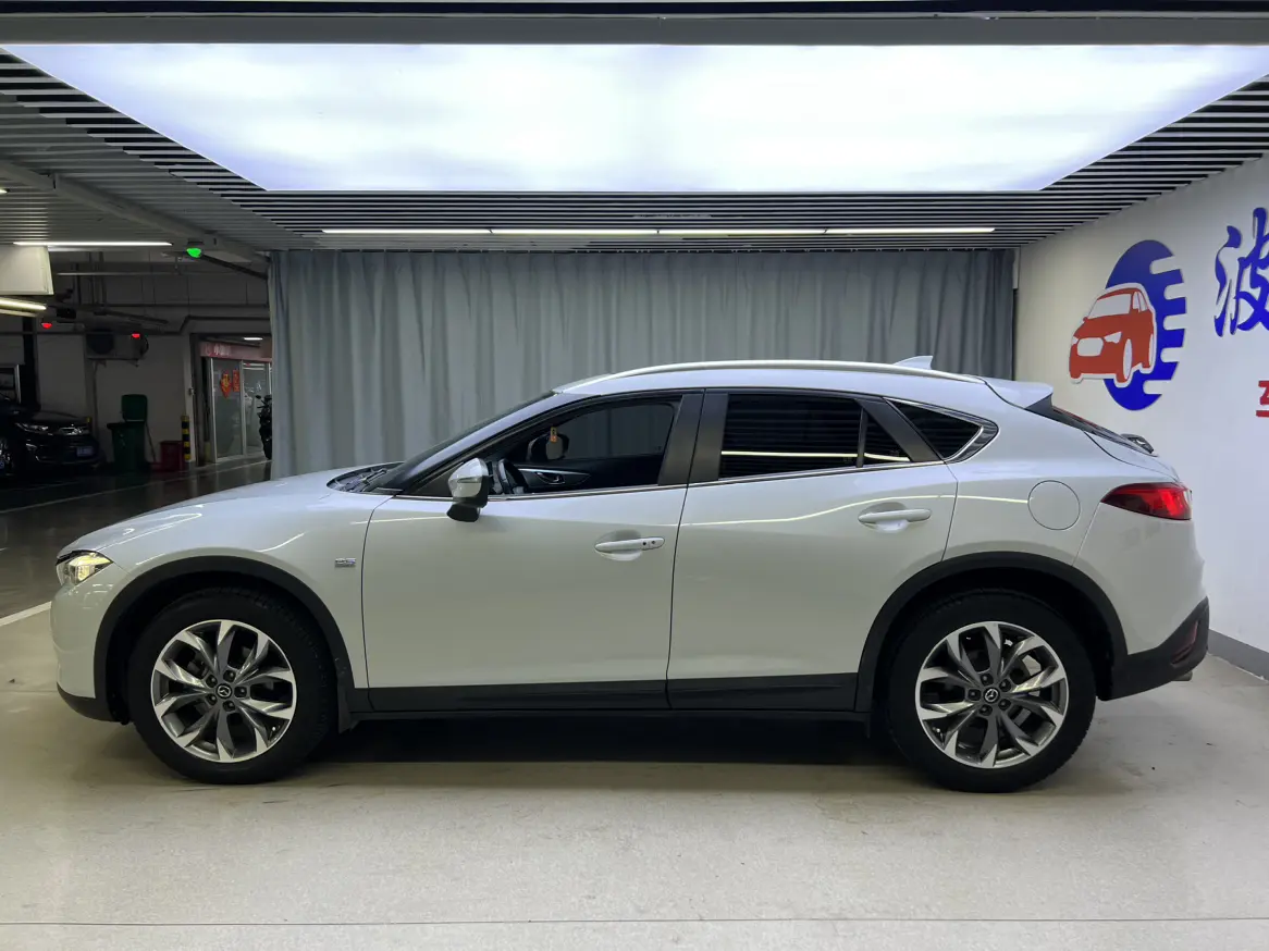 Mazda CX-4