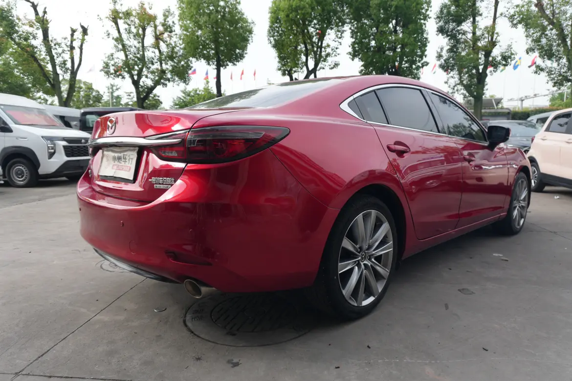 Mazda Atenza