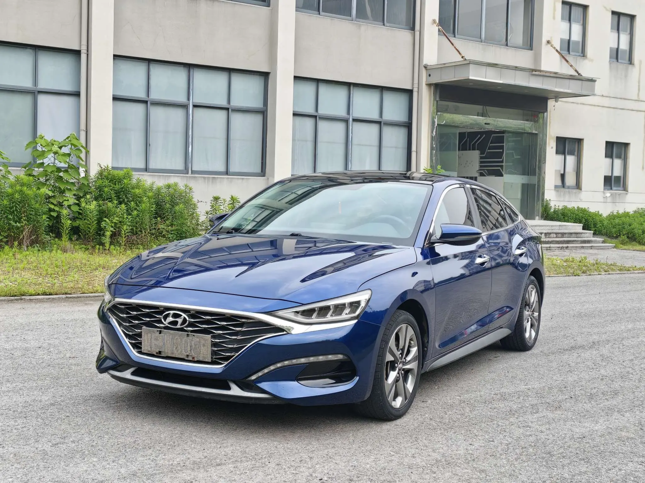 Hyundai Lafesta