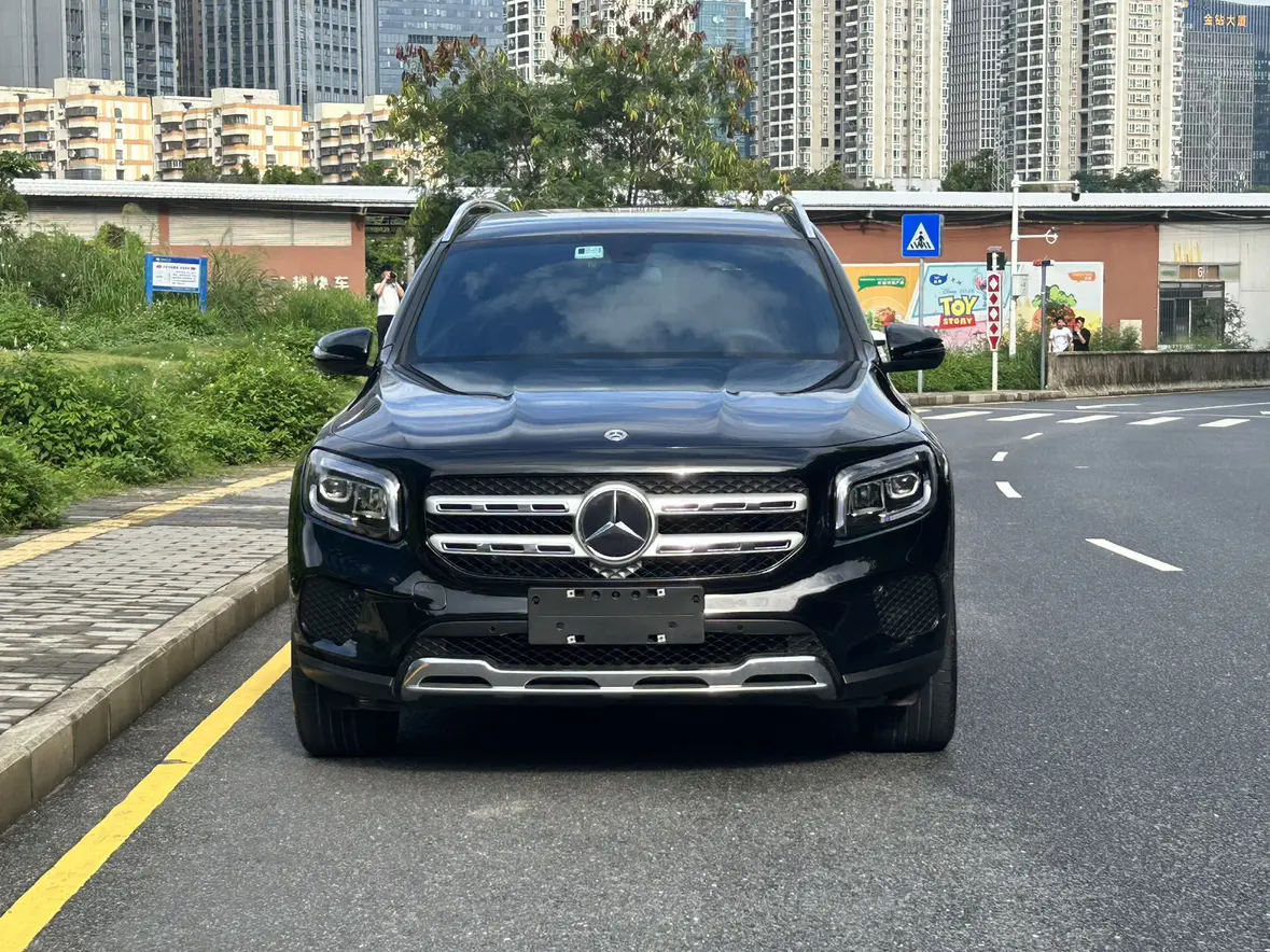 Mercedes-Benz GLB
