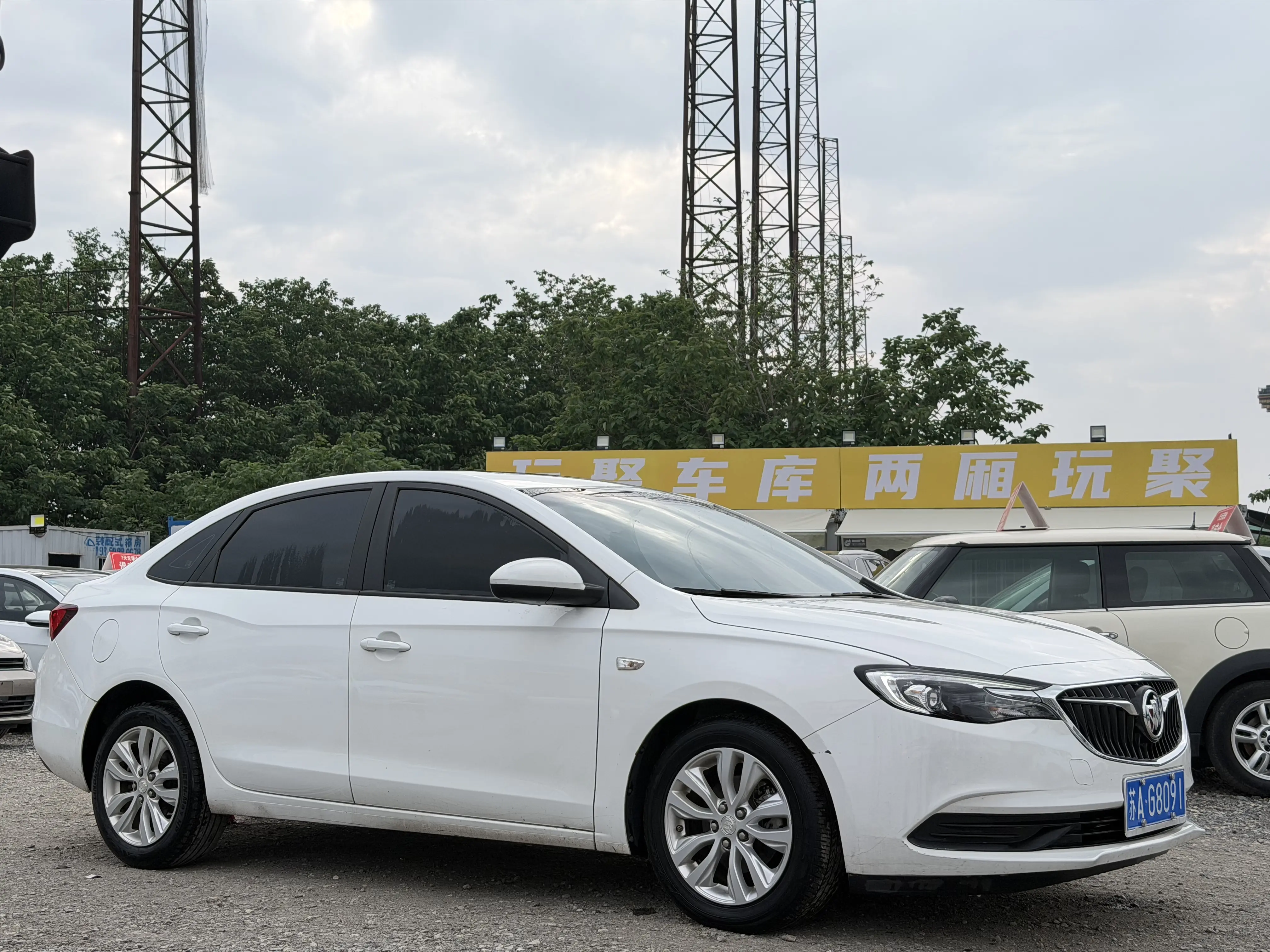 Buick Yinglang