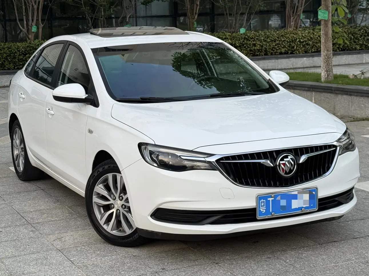 Buick Yinglang