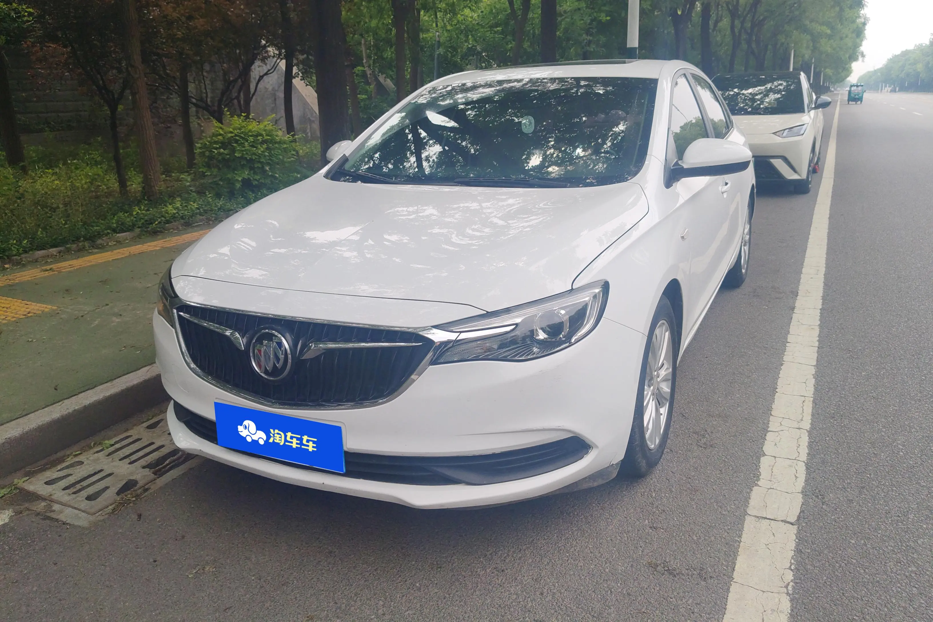 Buick Yinglang
