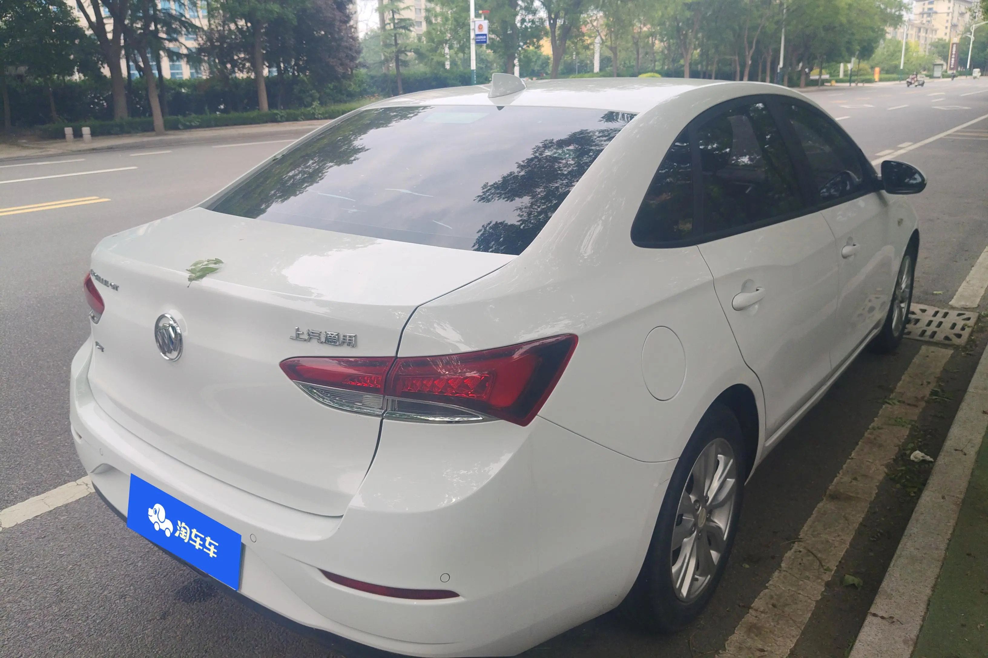 Buick Yinglang