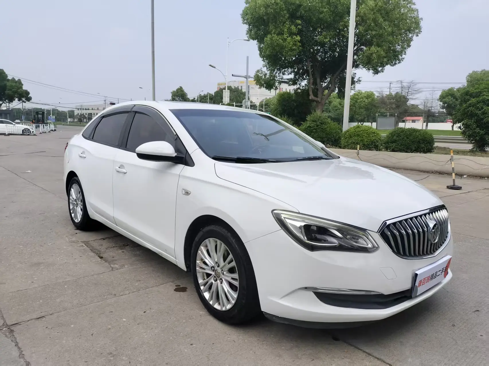 Buick Yinglang