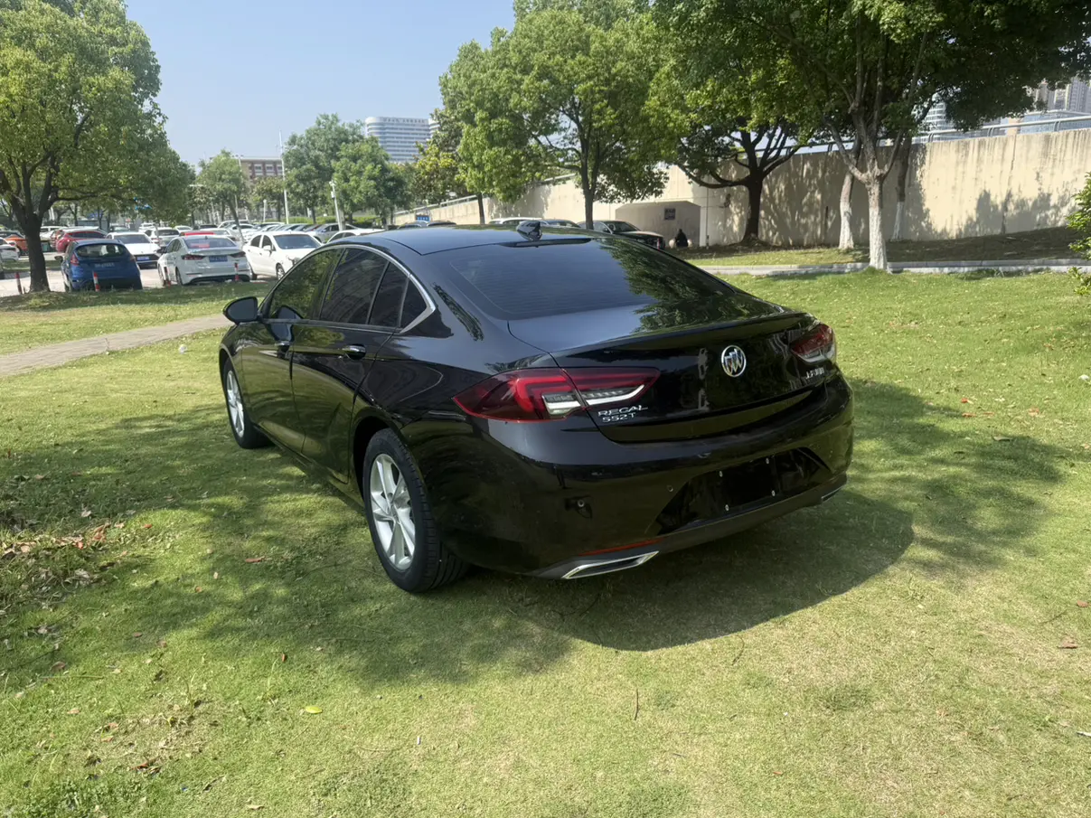 Buick Majesty