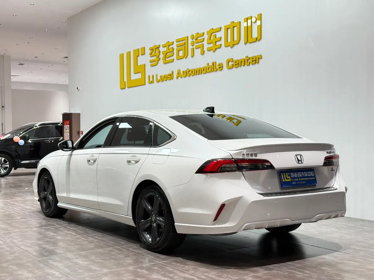 Honda Inspire