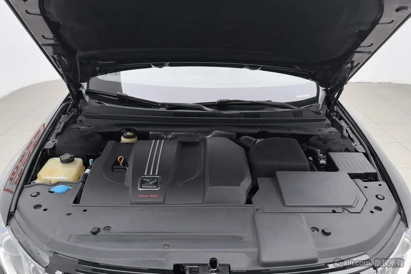 Zotye Z700