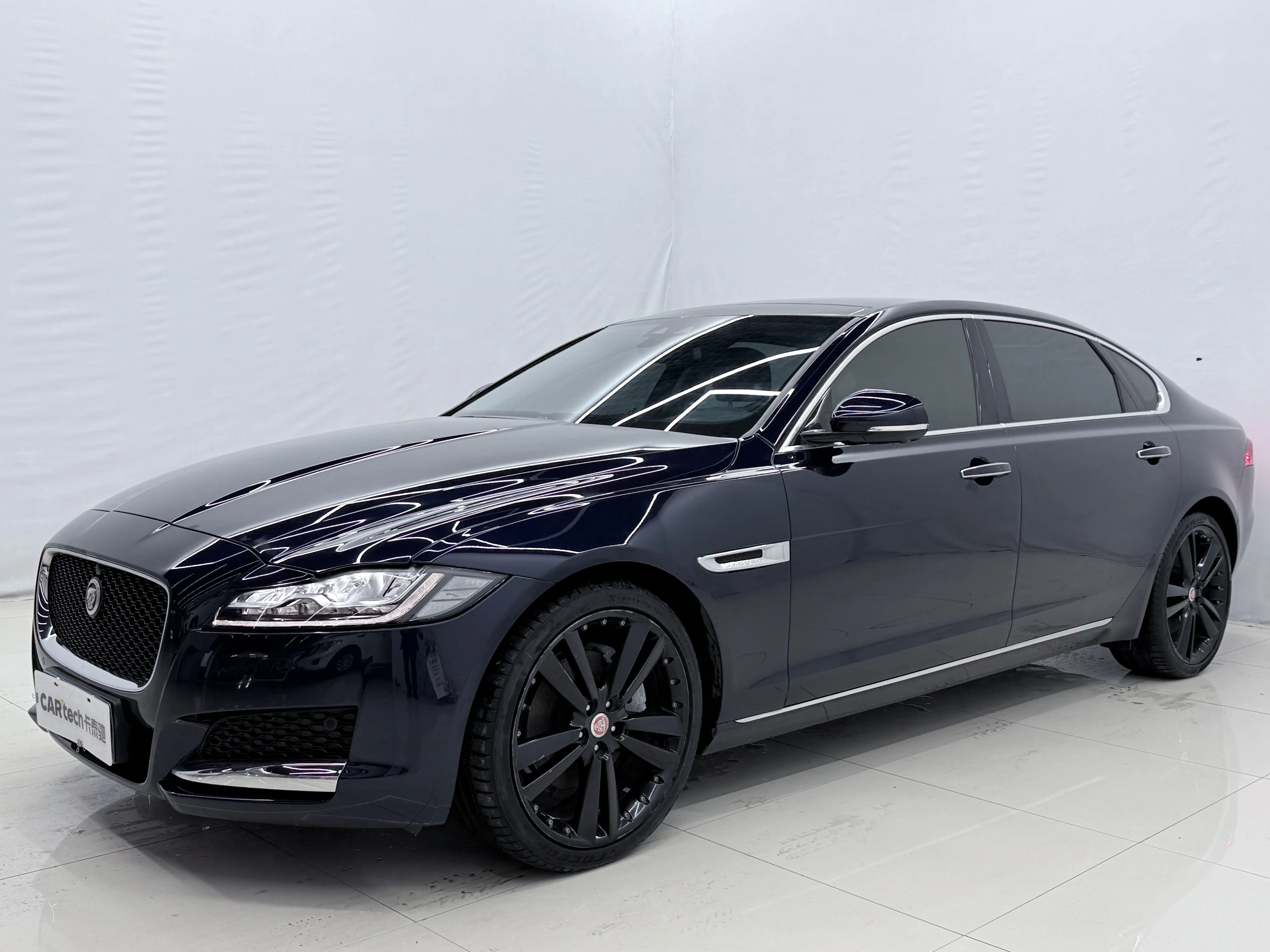 Jaguar XFL