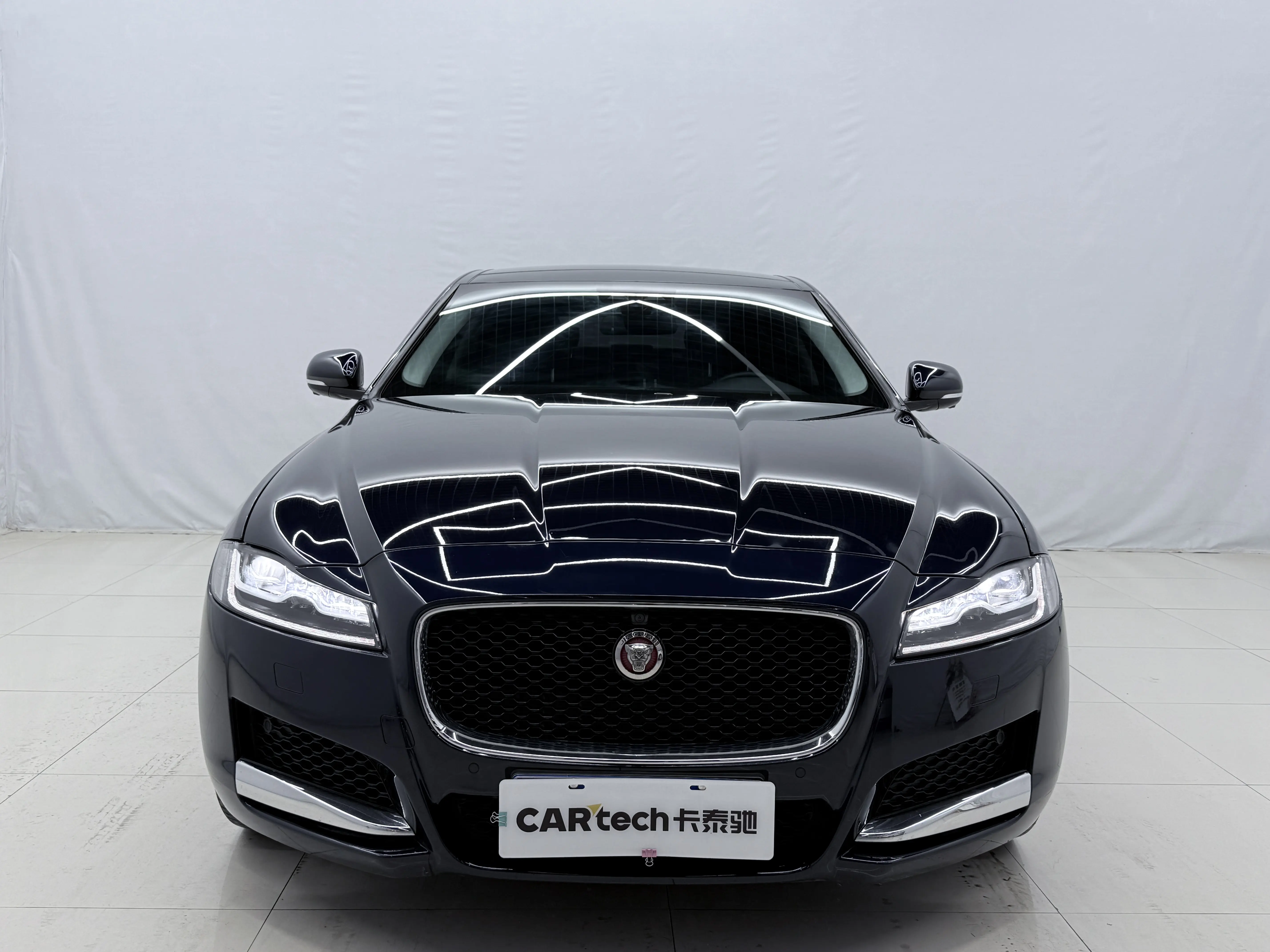 Jaguar XFL