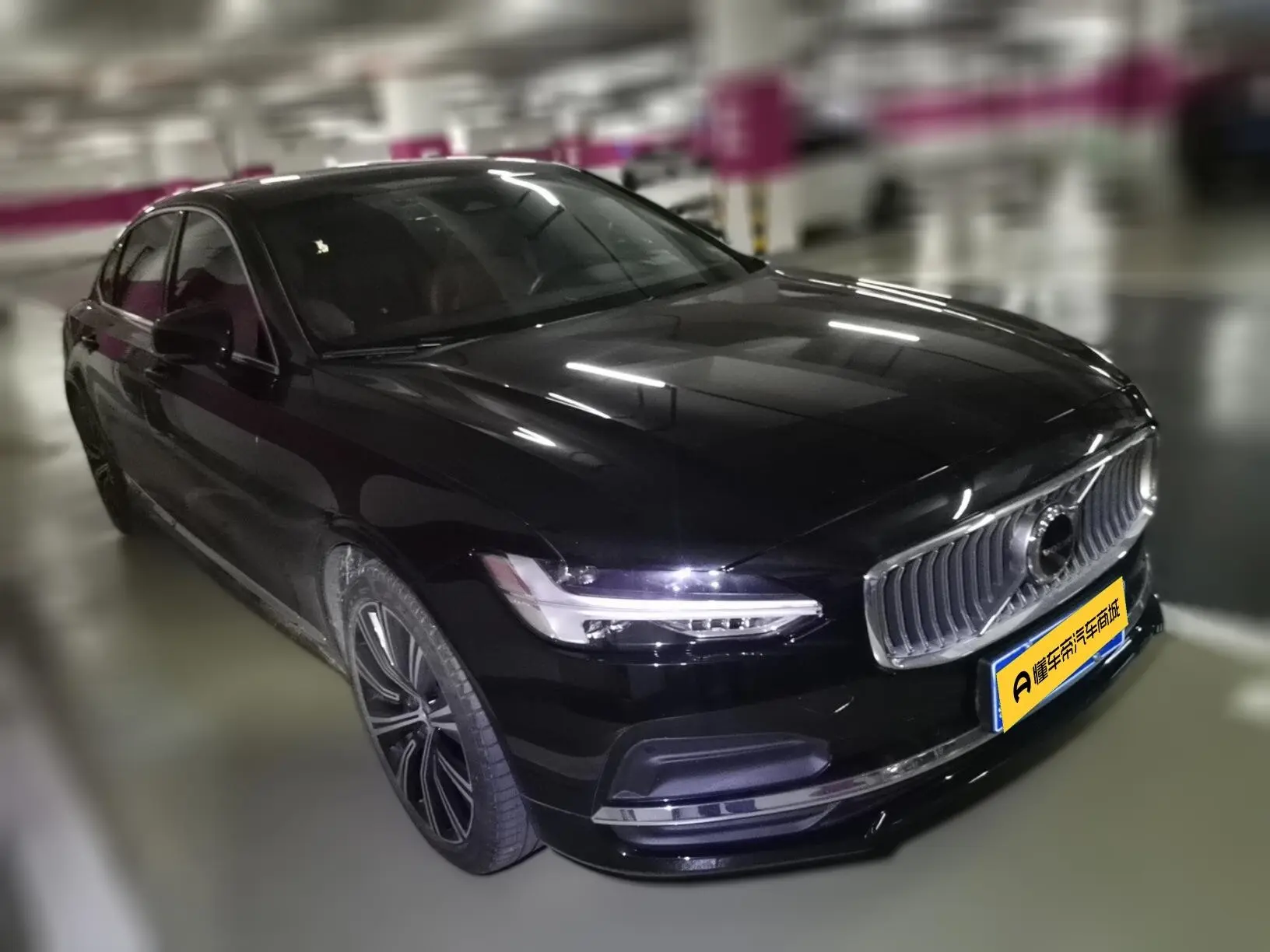Volvo S90