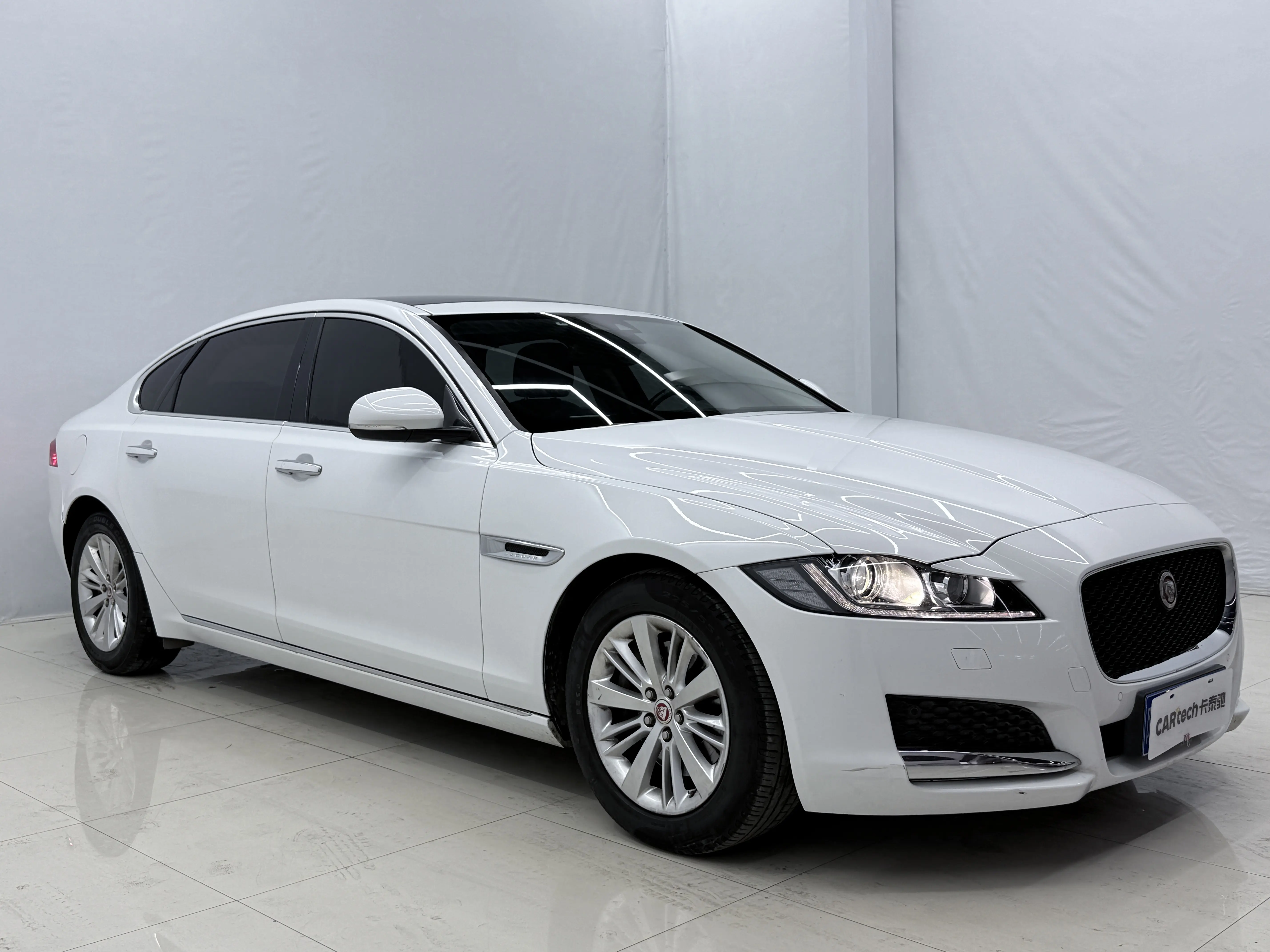 Jaguar XFL