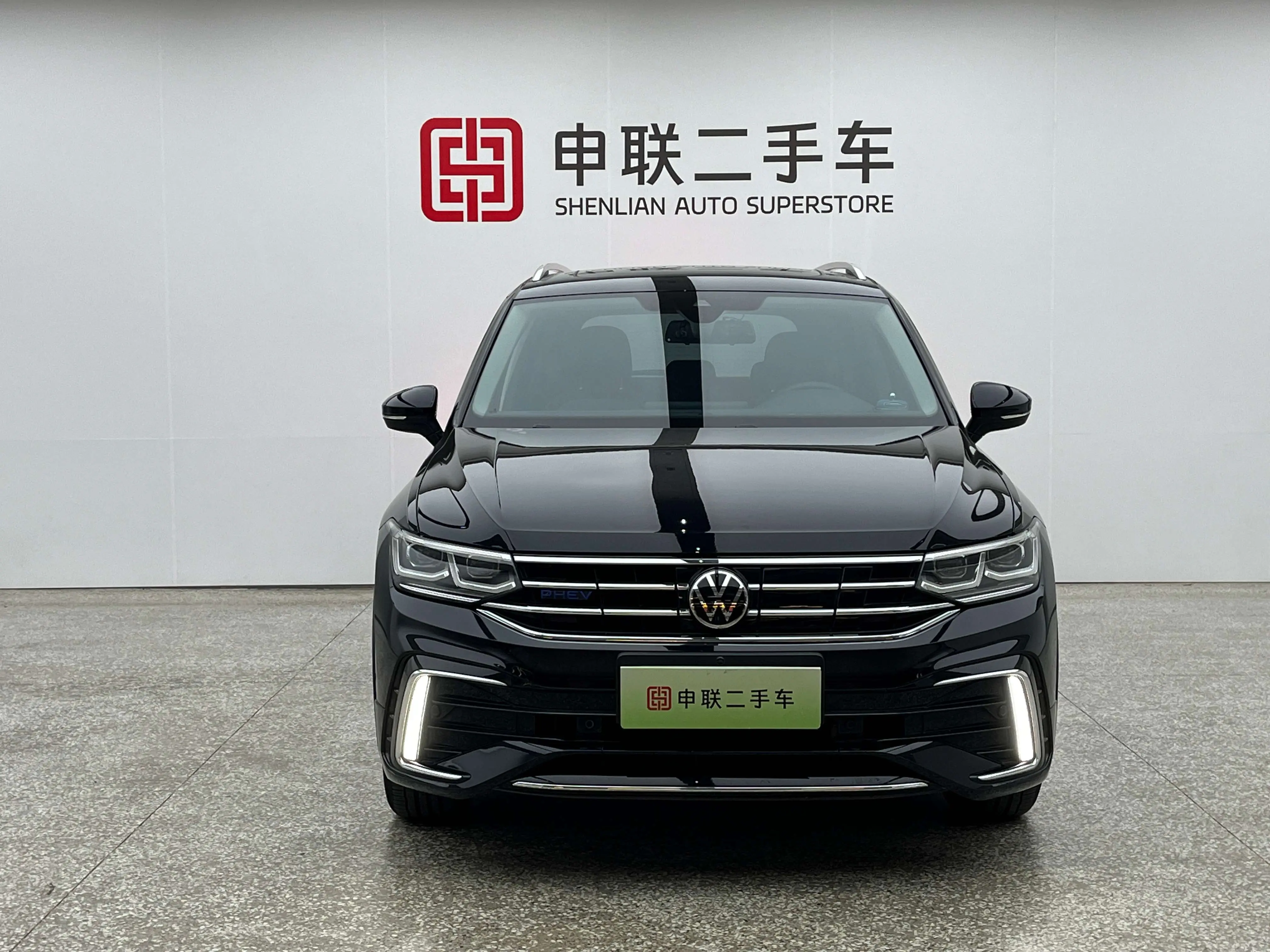 Volkswagen Tiguan L PHEV