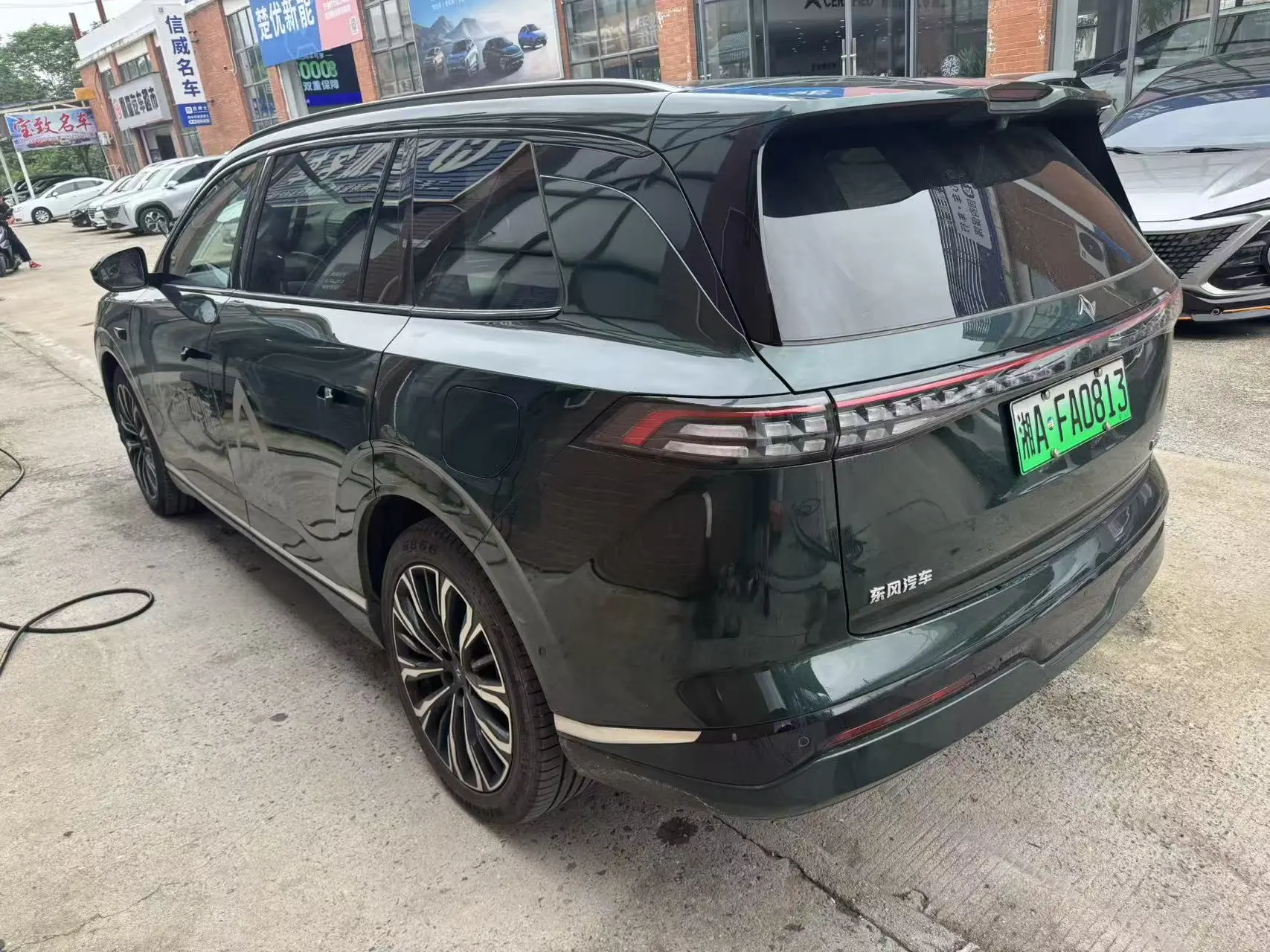 Dongfeng Yipai 008