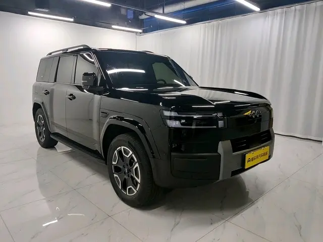 BYD Leopard Titanium 7 PHEV
