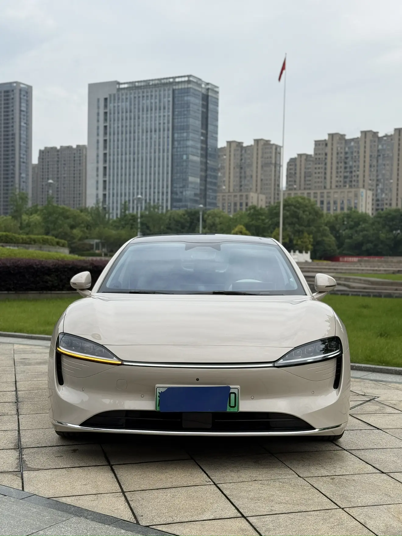 Luxeed SmartS7
