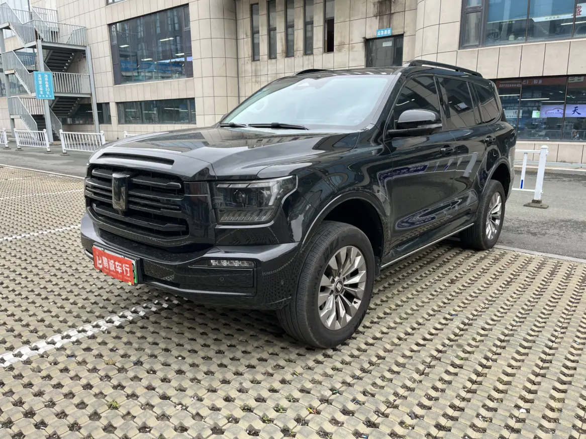 Tank 500Hi4-T