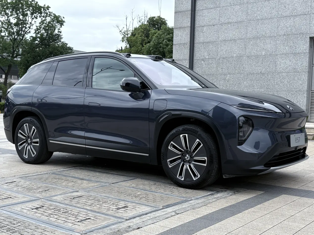 NIO ES7