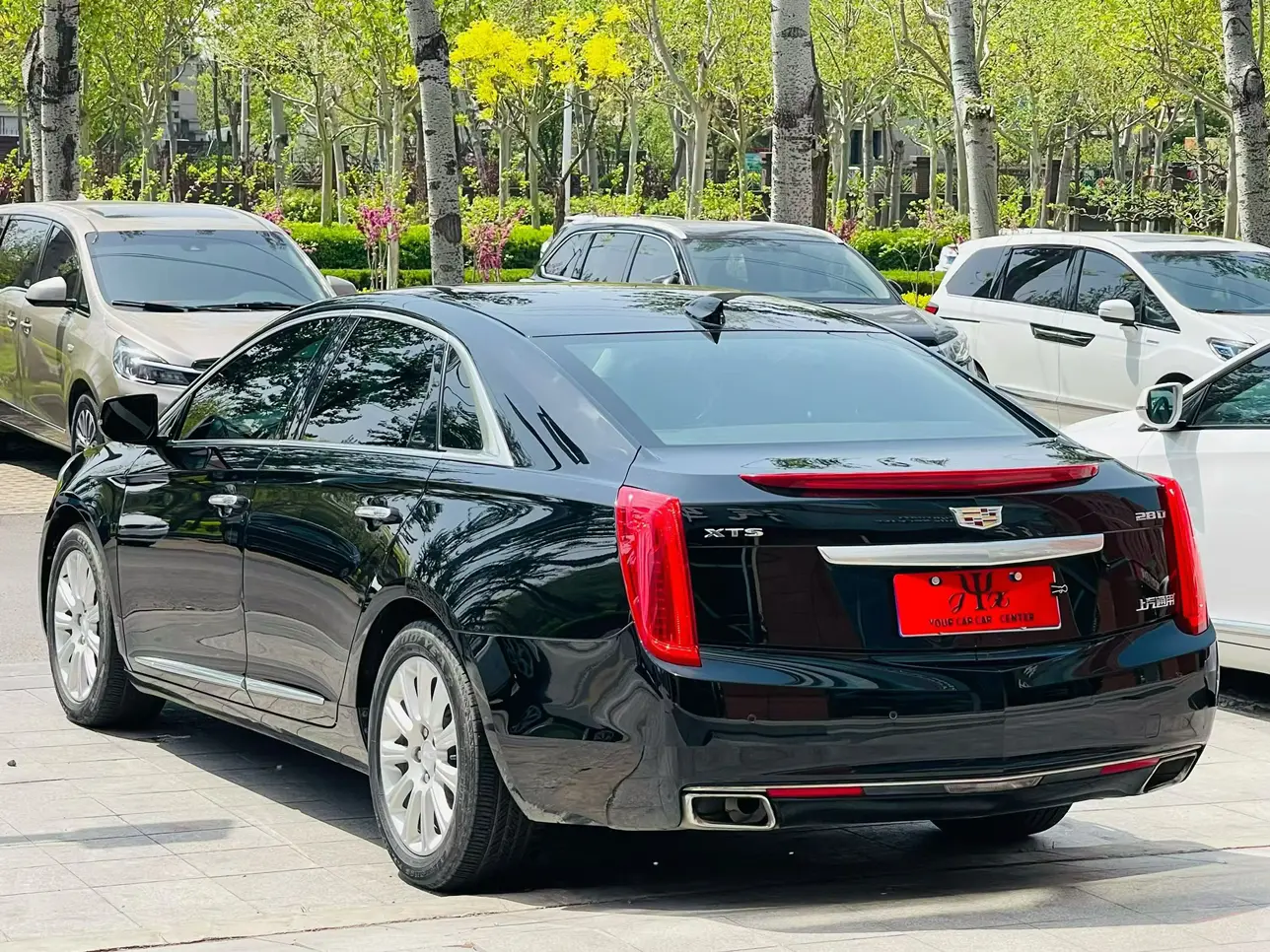 Cadillac XTS