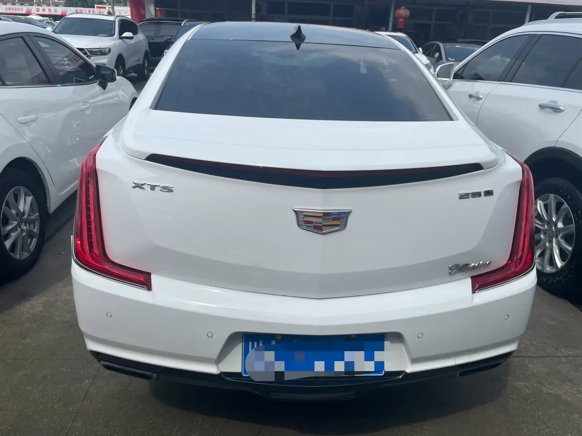 Cadillac XTS