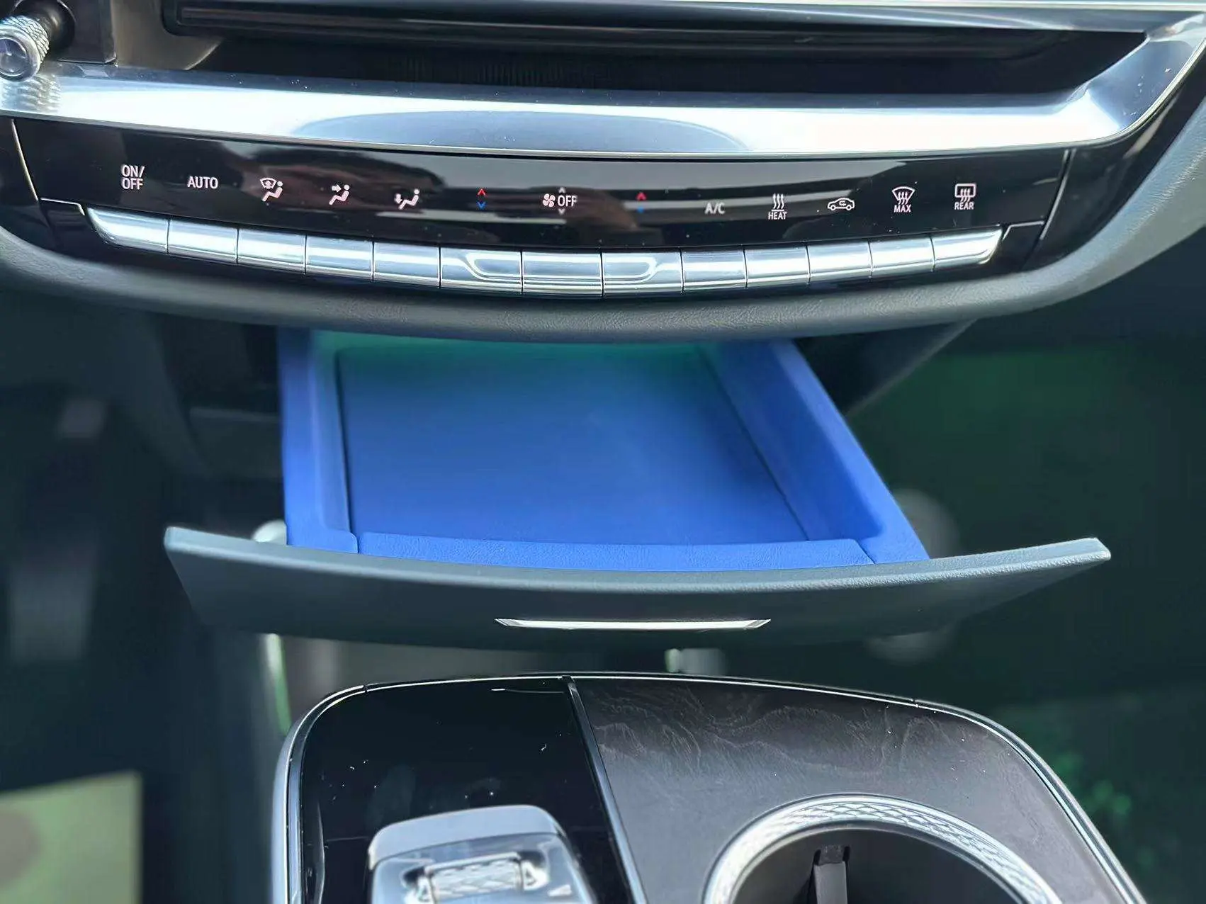 Cadillac IQ Ruige