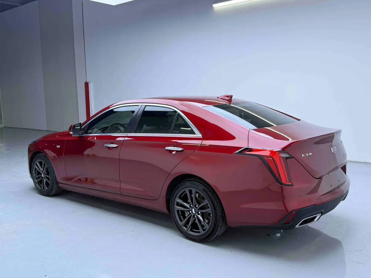 Cadillac CT4