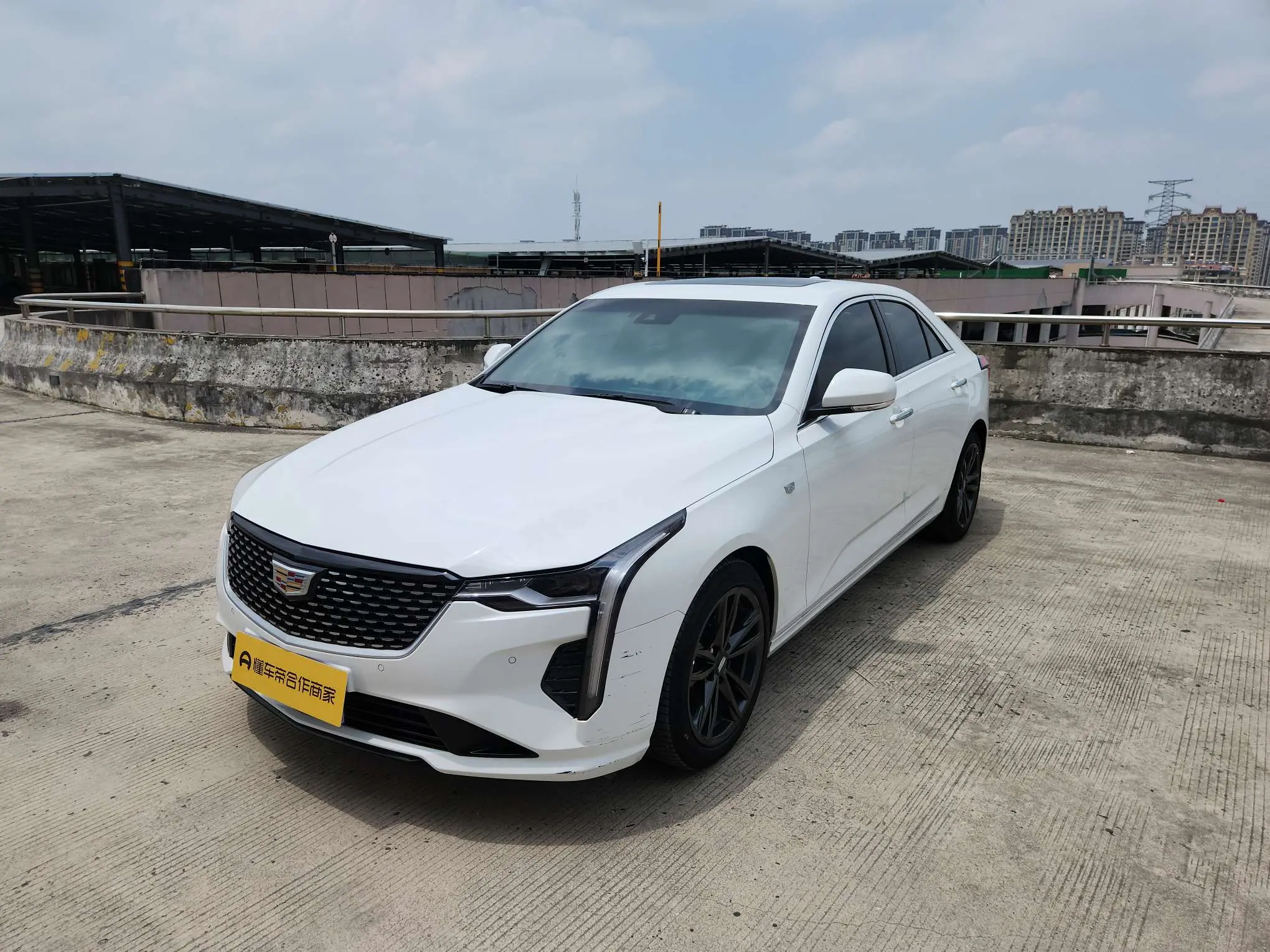 Cadillac CT4
