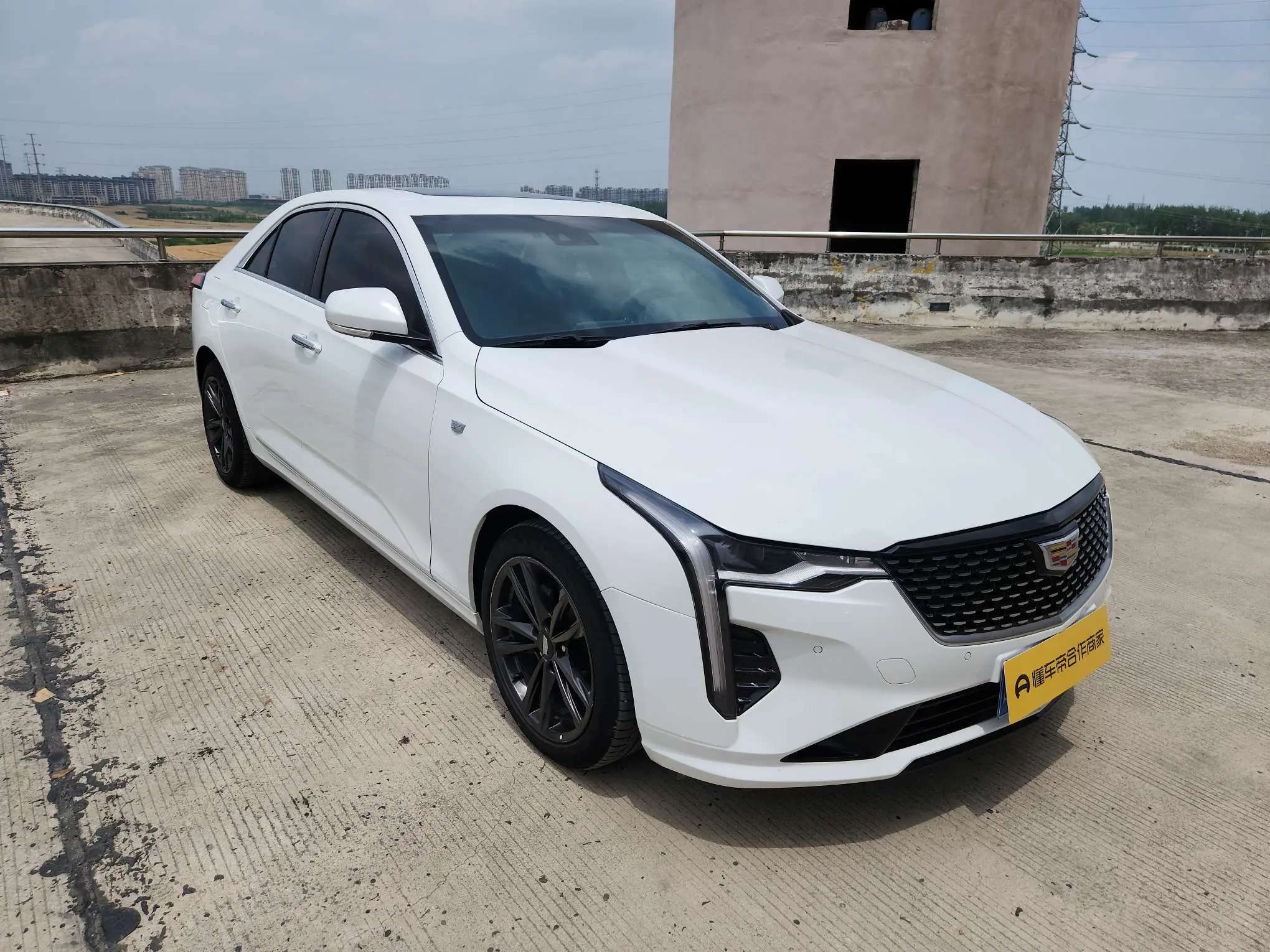 Cadillac CT4