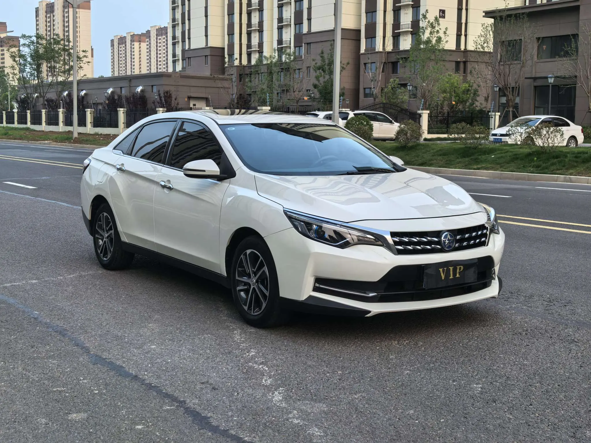 Kai Chen Venucia D60
