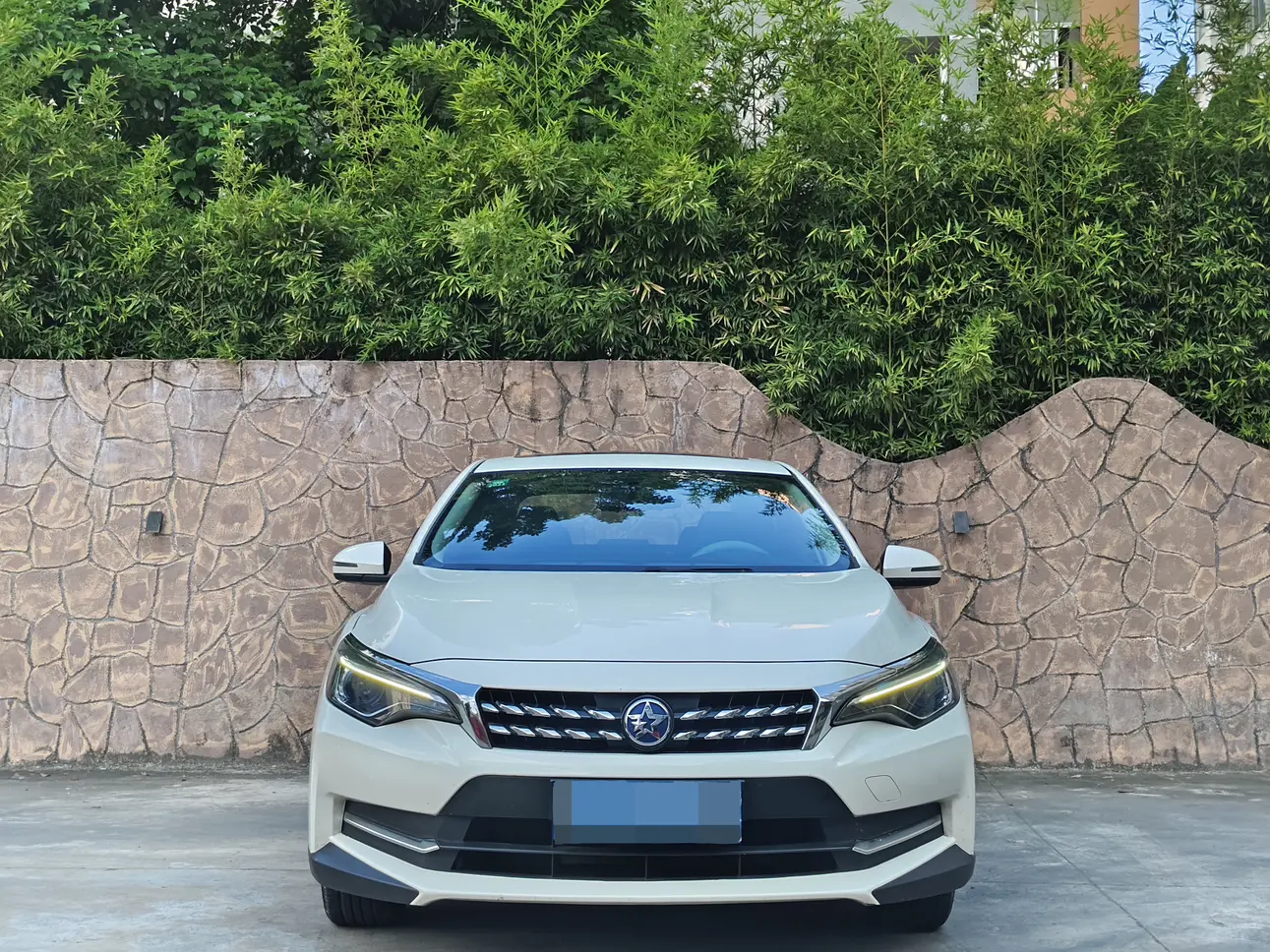 Kai Chen Venucia D60
