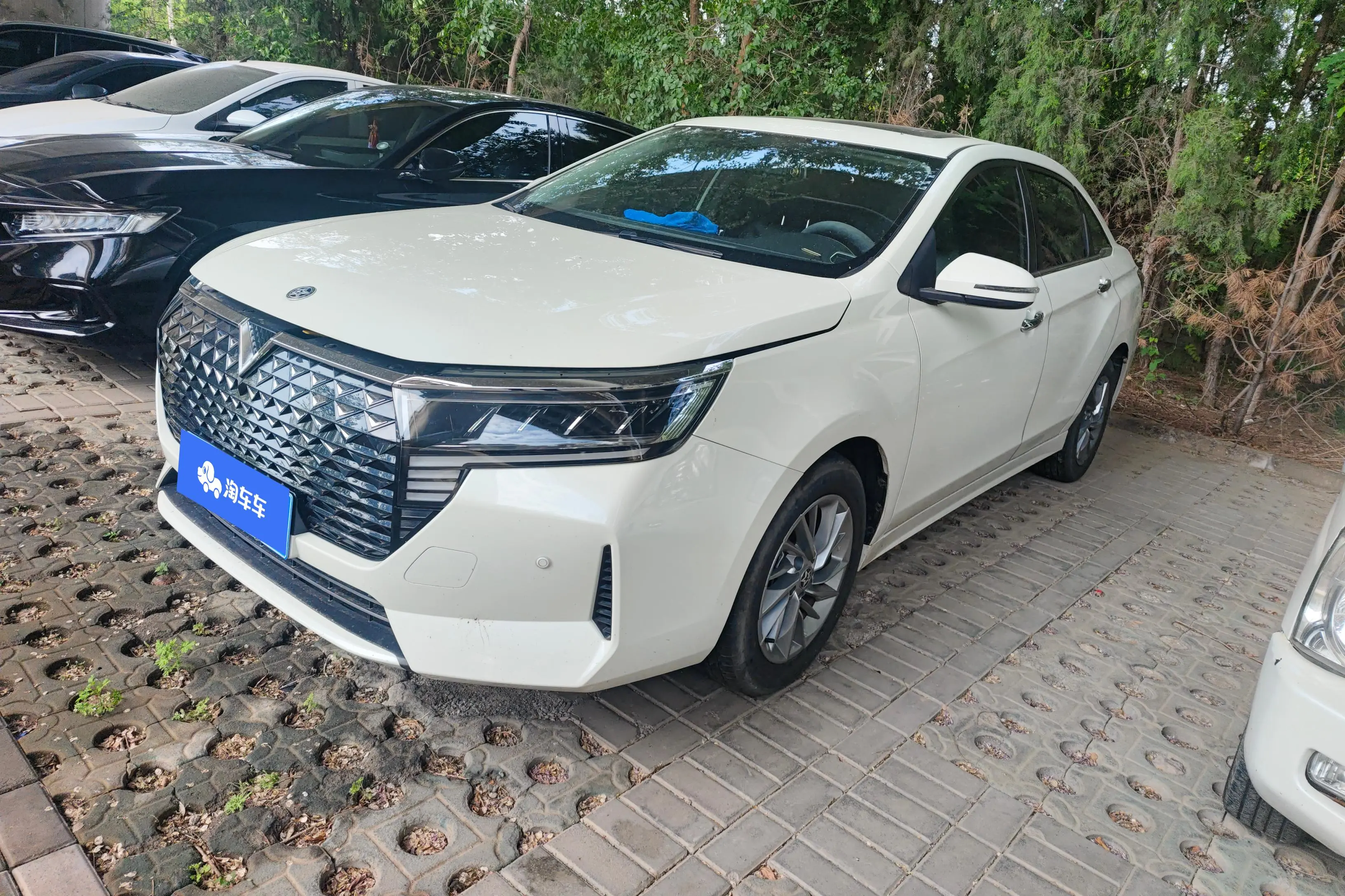 Kai Chen Venucia D60