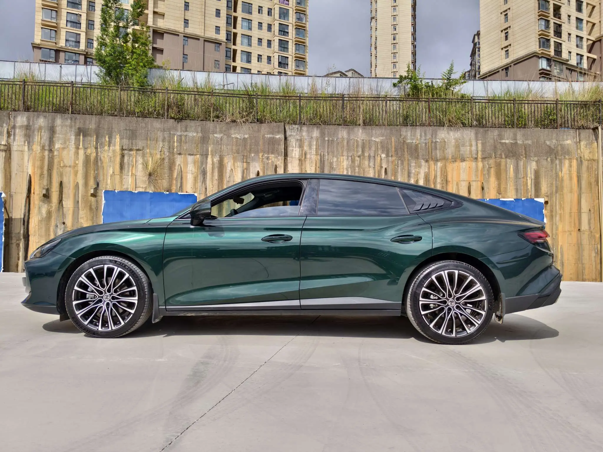 MG 7
