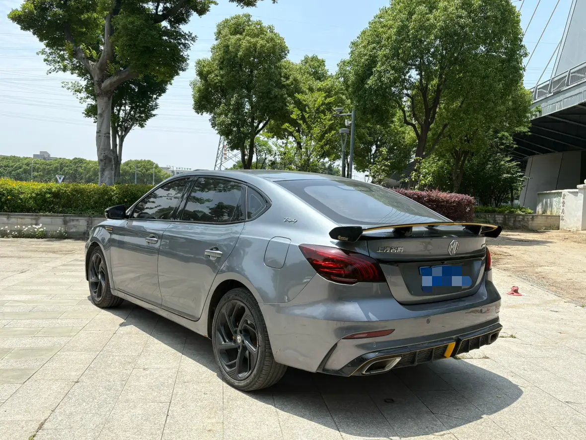 MG 6