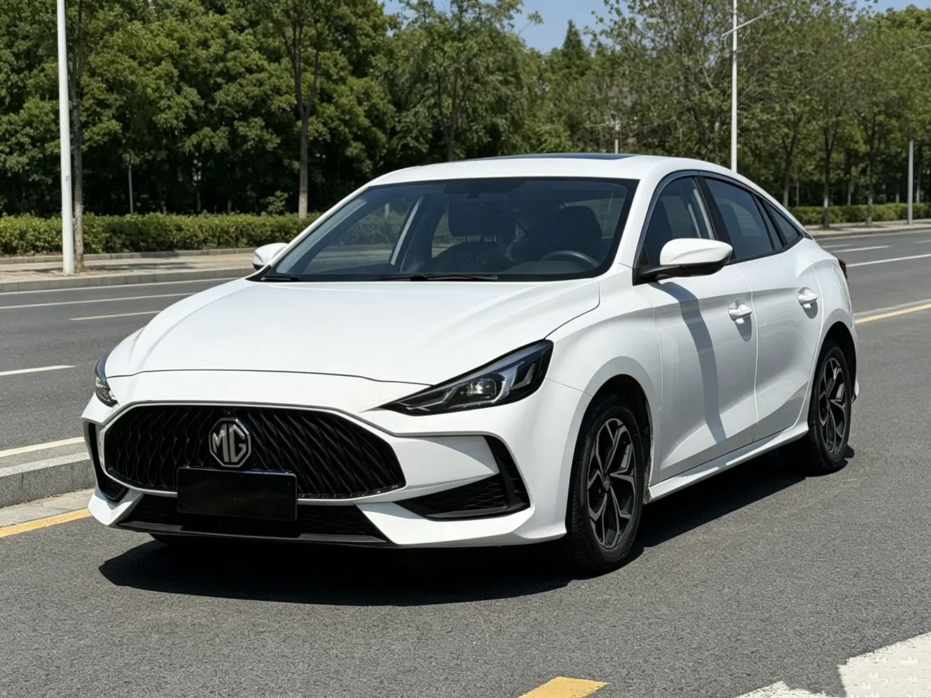 MG 5