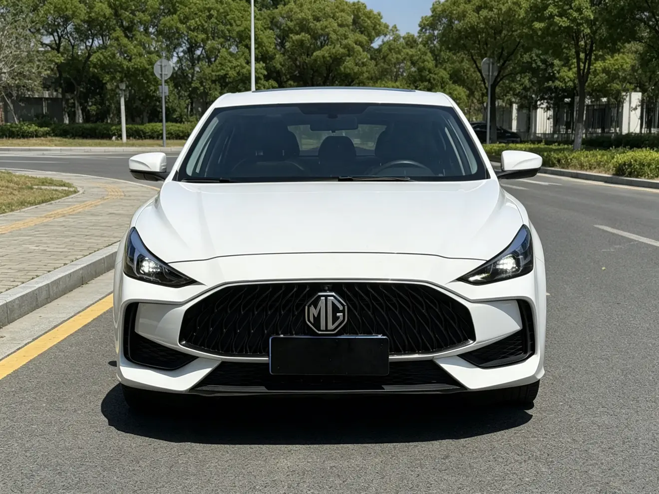 MG 5