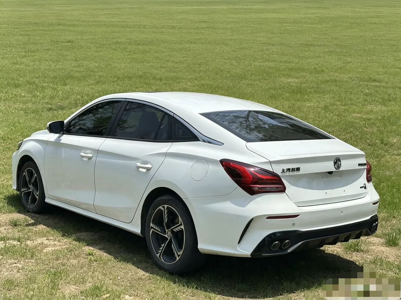 MG 5