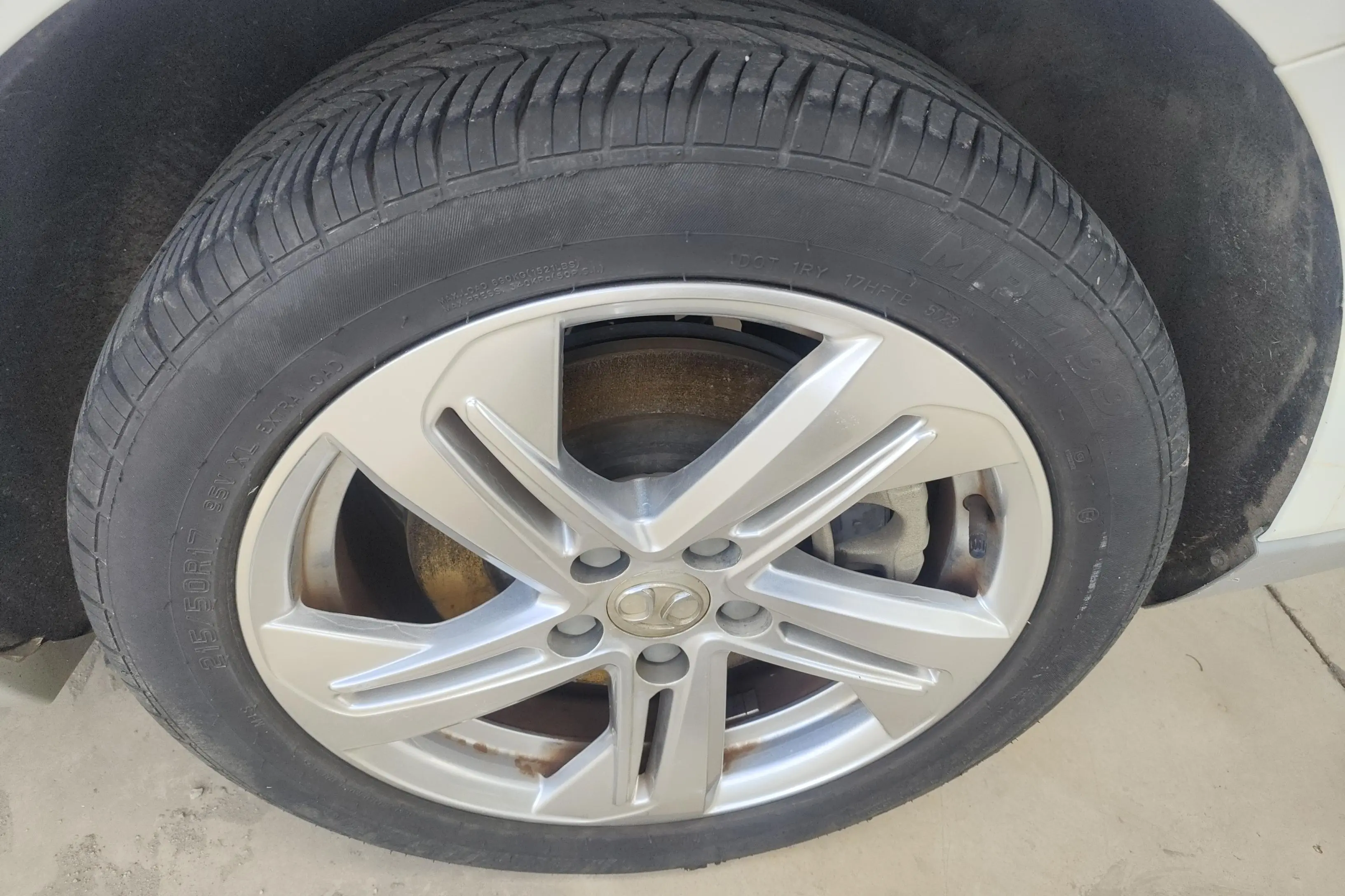 BAIC Beijing EU5
