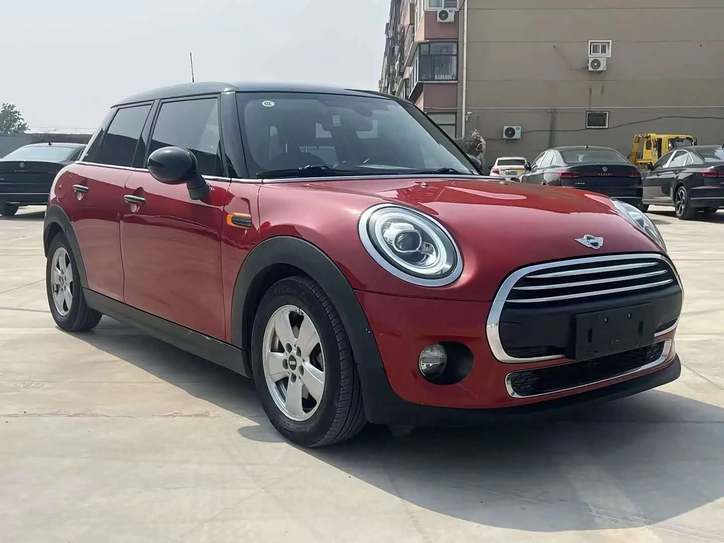 MINI 